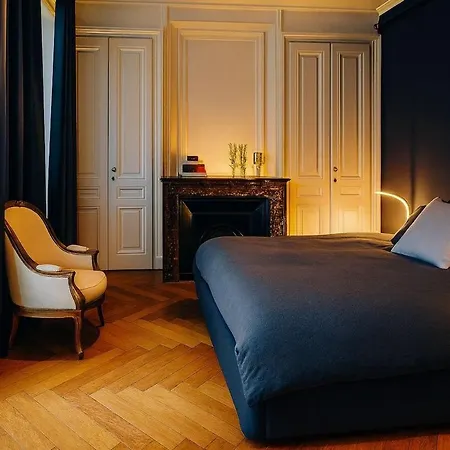 Elegant Apartment, Avenue Des Champs-élysées