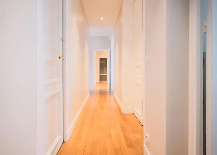 Elegant Apartment, Avenue Des Champs-elysees Παρίσι